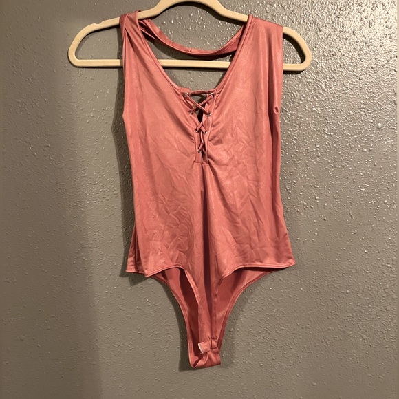 Pink silk body suit - Picture 1 of 2